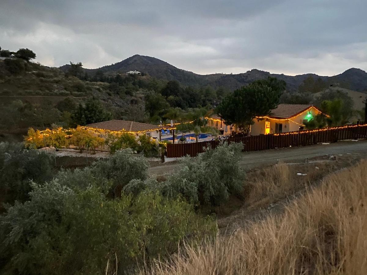 Sofros Valley Hills Chalet Άγιος Μάμας Εξωτερικό φωτογραφία